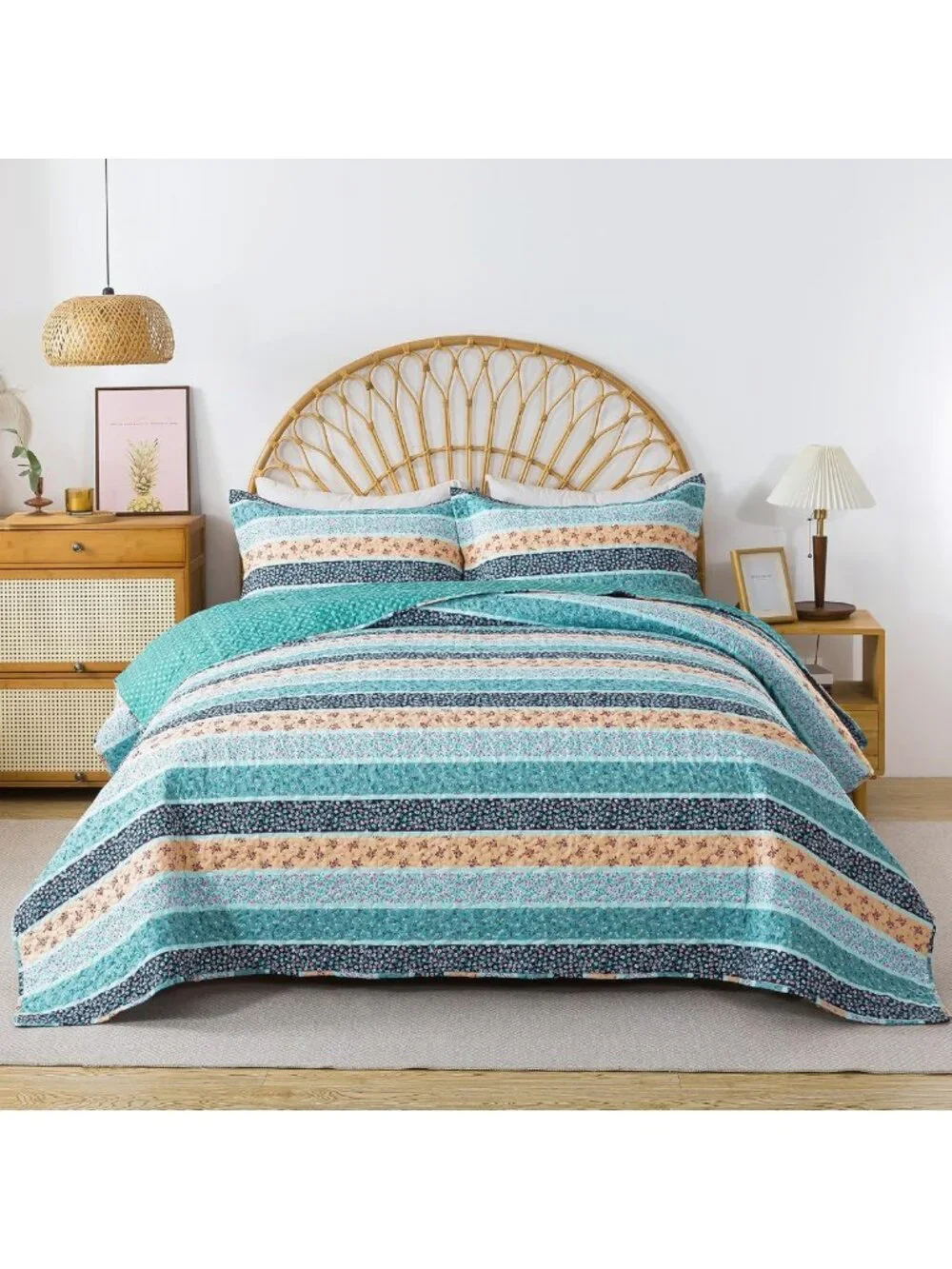 Floral King Quilt Set - 3 Piece Lightweight Microfiber Bedspread Coverlet for